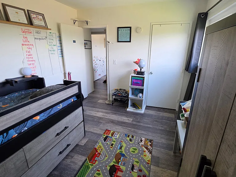598 Tam O Shanter Dr — Photo 14