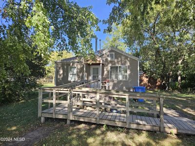 508 1st Ave N, Lake Norden, SD, 57248