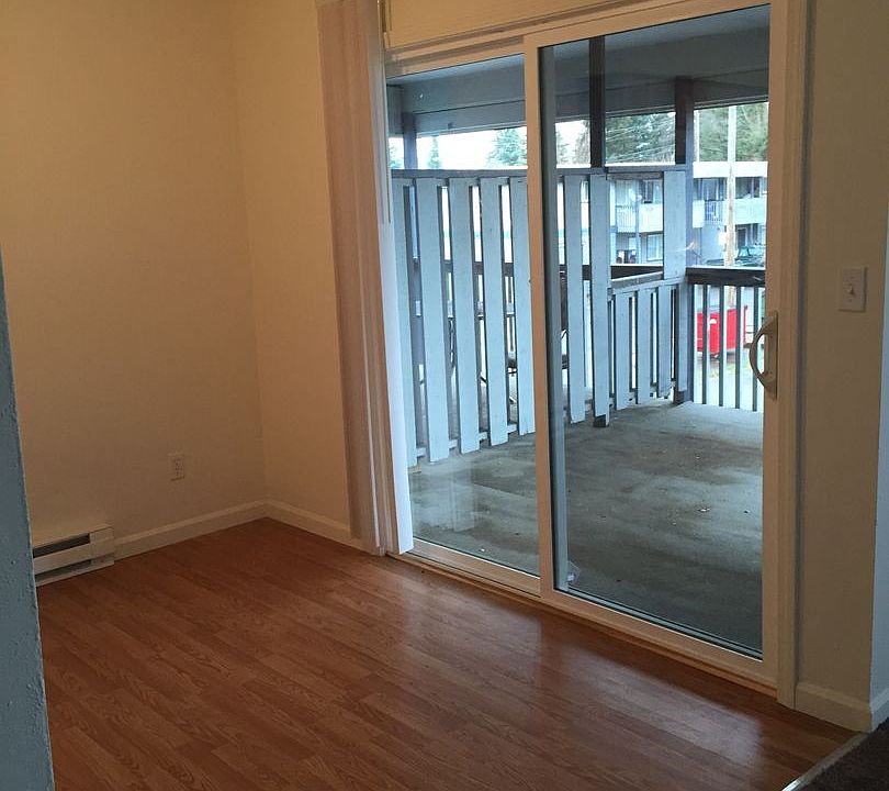 2nd image of 760 Plymouth Dr NE #52