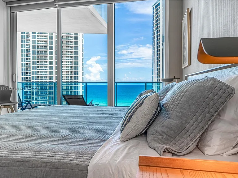 17550 Collins Ave #1203 — Photo 26