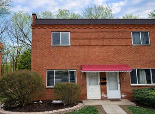 199 Dalepark Dr APT 10, Bedford, OH 44146