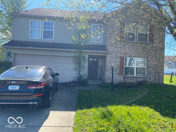 9607 Piper Lake Dr, Indianapolis, IN 46239