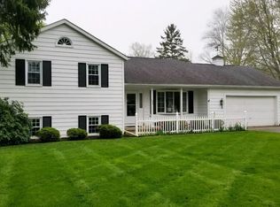 105 Hemlock Ct, Painesville, OH 44077