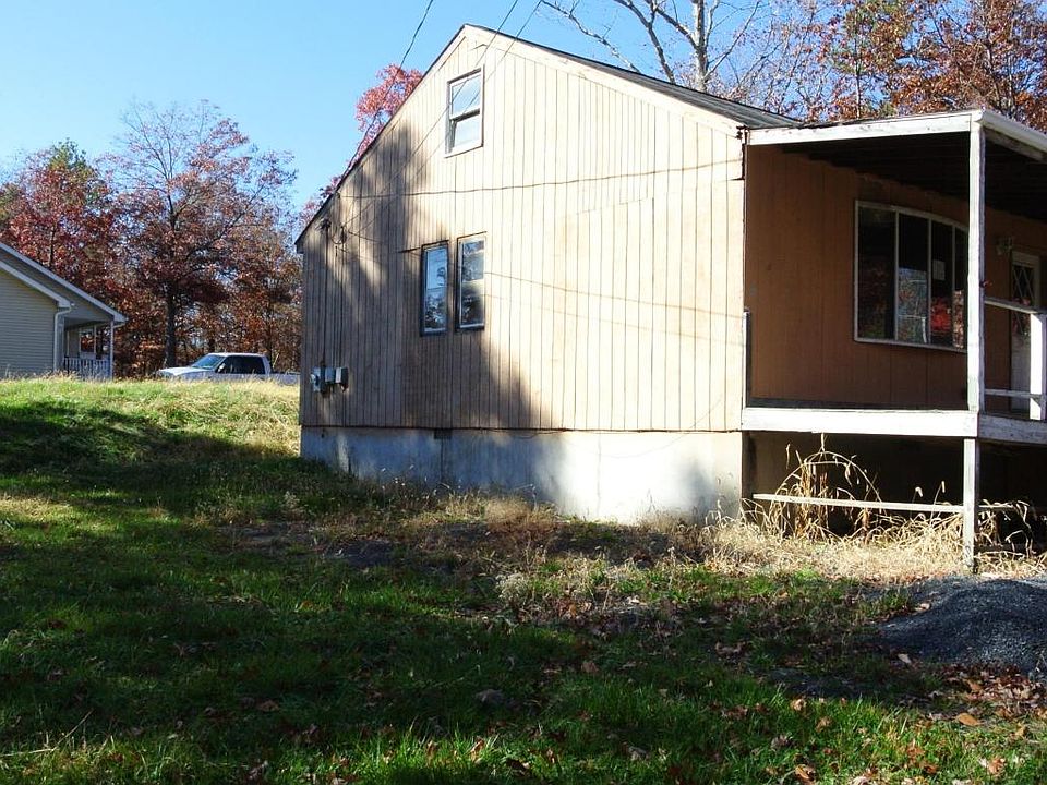 2nd image of 763 Cherokee Dr