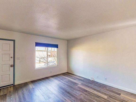 4th image of 1069 Sierra Vista Dr #0