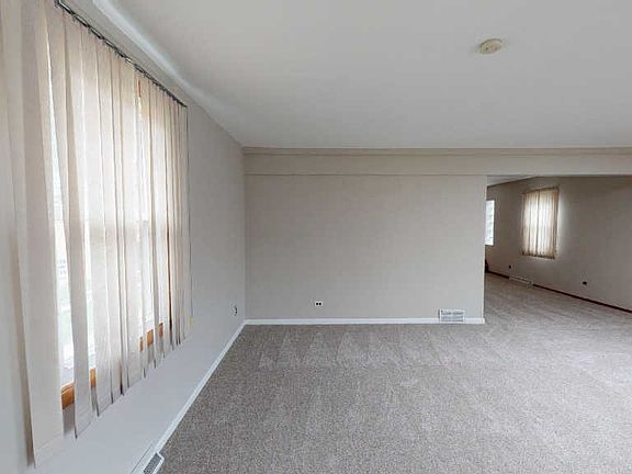 2nd image of 4025 Liberty Blvd