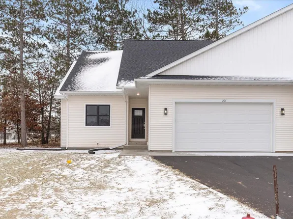 207 Center St W, Amery, WI 54001