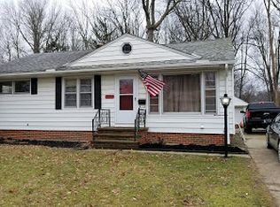 23253 Mildred Ave, North Olmsted, OH