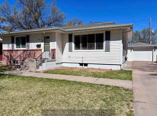 220 E 20th St, Grand Island, NE 68801