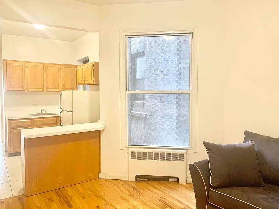 1st image of 208 W 80th St #3B1