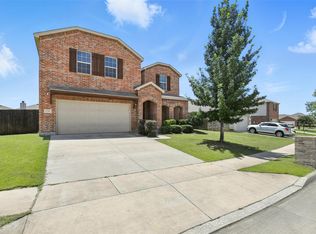 2236 Simmental Rd, Fort Worth, TX 76131