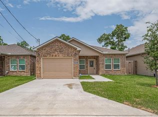 7981 Saint Louis St, Houston, TX 77028