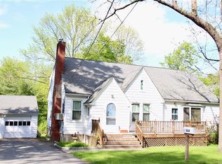 532 Eagle Valley Rd, Tuxedo Park, NY 10987