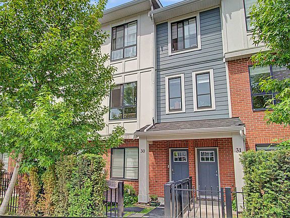 4th image of 11556 72a Ave #30