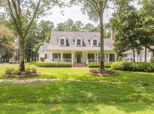537 Wedgewood Dr, Gulf Shores, AL 36542