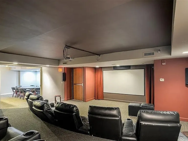 600 E Admiral Blvd #1003 — Photo 41