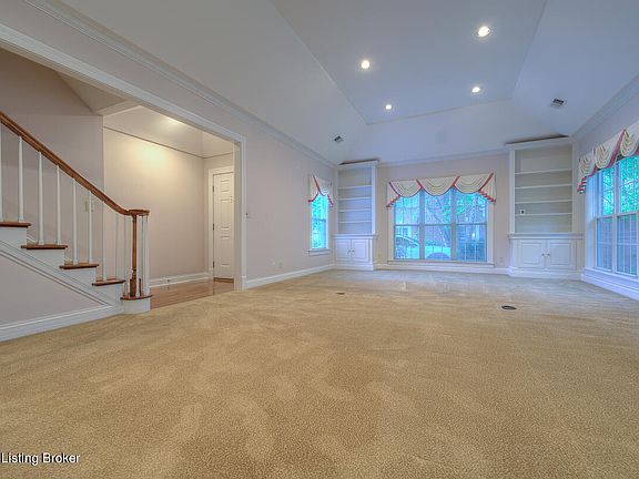 5th image of 5939 Ashwood Bluff Dr