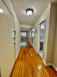 Rented by Zikos Realty Services