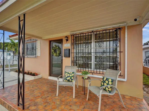 1895 W 2nd Ave, Hialeah, FL 33010