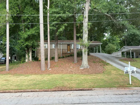 8767 Northview Dr, Lithia Springs, GA 30122