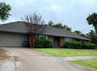 1204 Ironrock Dr, Edmond, OK 73012