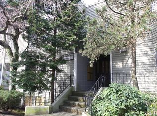 2327 Yale Ave E, Seattle, WA 98102