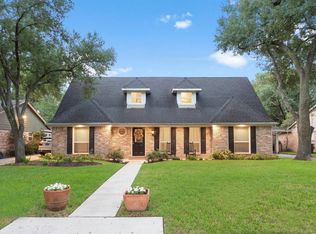 12423 Shepherds Ridge Dr, Houston, TX 77077