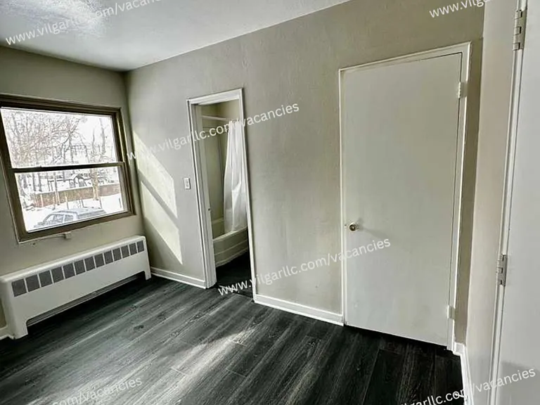 1520 Monroe St — Photo 8