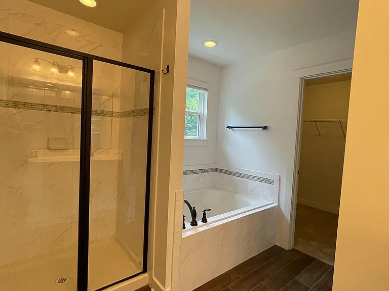 2309 Harmsworth Dr — Photo 14
