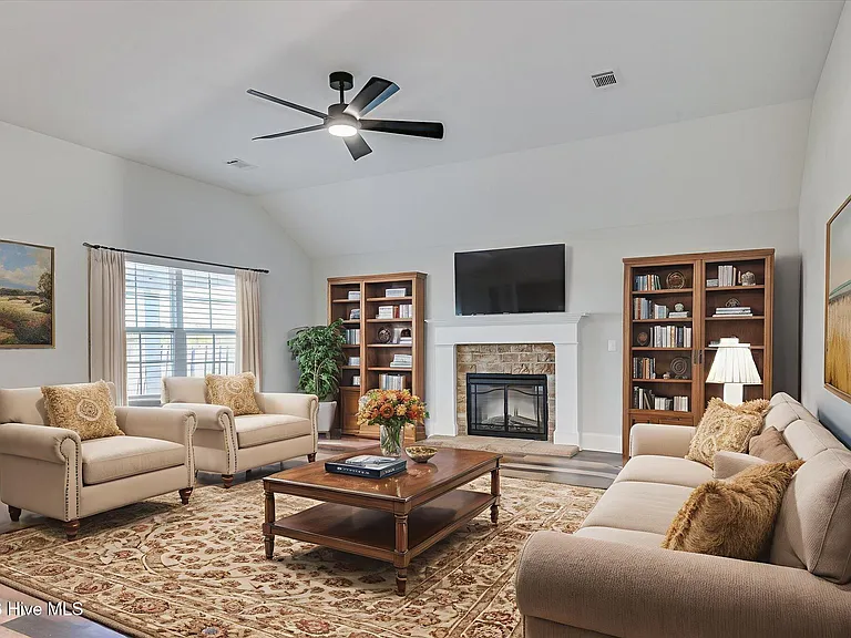 5412 Copse Dr — Photo 14
