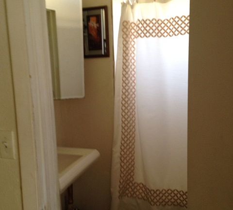4th image of 6326 Southgate Blvd