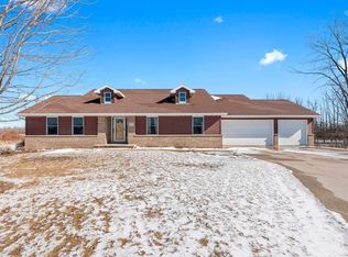 W5034 Birchwood Dr, SHERWOOD, WI 54169