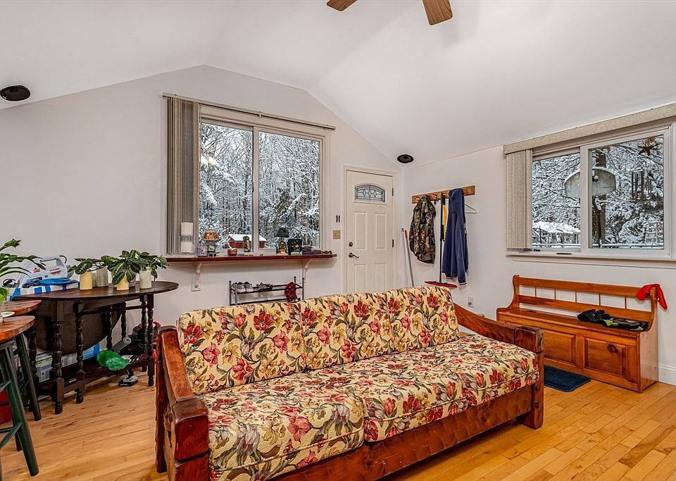 114 Glenallen St, Winchendon, MA 01475 Zillow