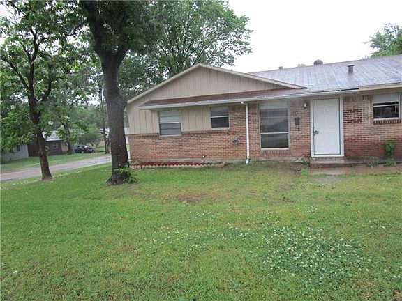 4th image of 1202 Athens Dr