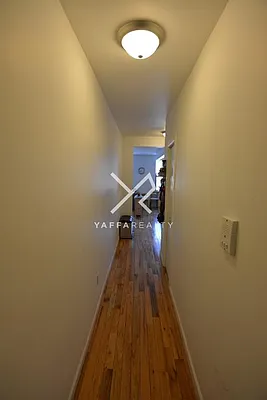 Rented by Yaffa Realty LLC | media 8