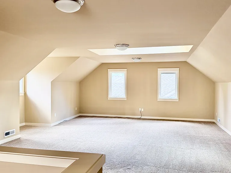 27142 SE 13th St — Photo 34