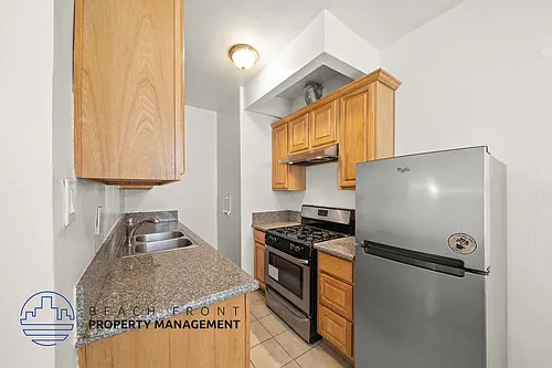 475 S. New Hampshire Ave. Photo 1