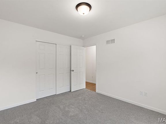 4th image of 18430 Boone Ridge Manor Dr