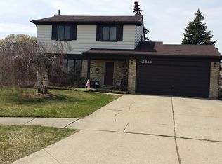 45513 Brandywynne Ln, Macomb, MI 48044