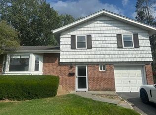 103 Wayne St, Jericho, NY 11753