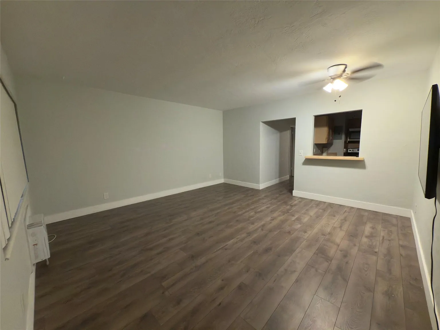 1 bed, 1.0 bath, 494 sqft, $1,700 — Photo 4