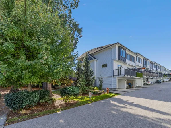 8130 136a St #113, Surrey, BC V3W 1H9