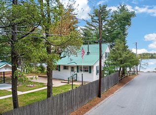 222 Snake Hill Rd, Ayer, MA 01432