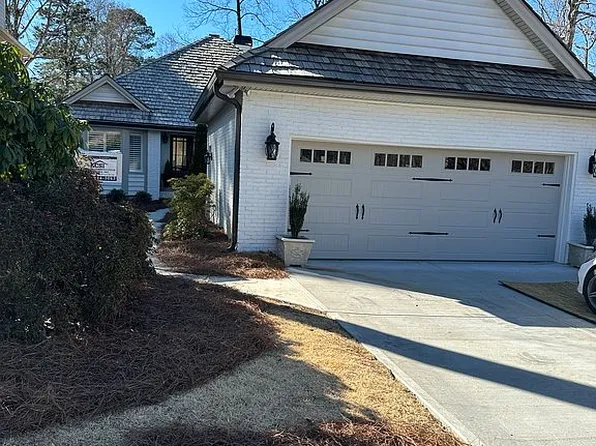 2530 Camden Glen Ct, Roswell, GA 30076