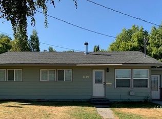 1115 S 3rd St, Lakeview, OR 97630