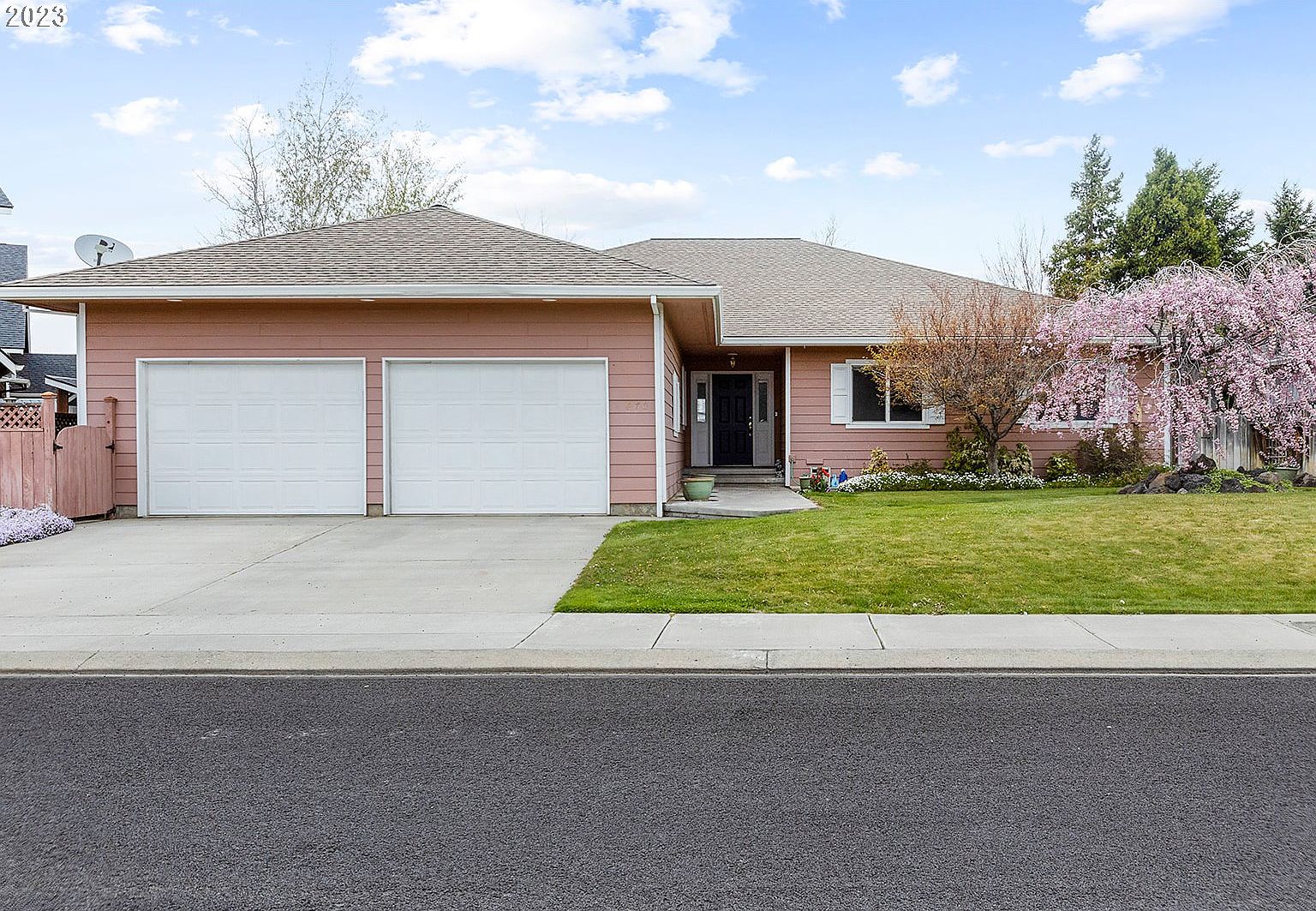 470 E Knoll Dr, The Dalles, OR 97058 Zillow