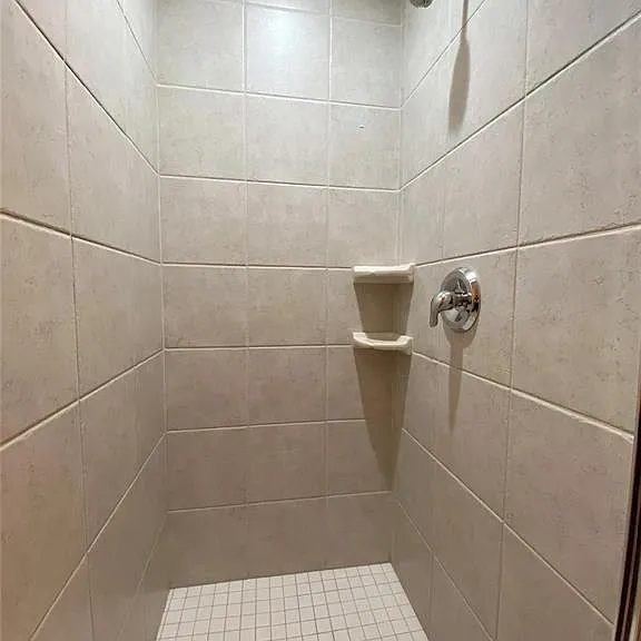 341 S Village Way — Photo 20