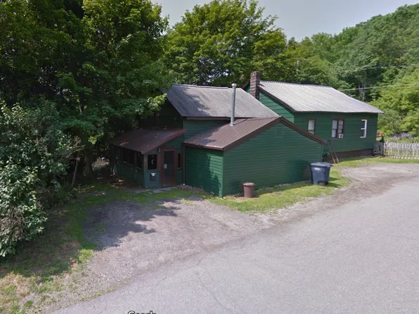 138 Winney Hill Rd, Oneonta, NY 13820