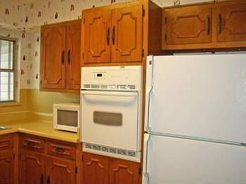 3rd image of 334 Teakwood Ln