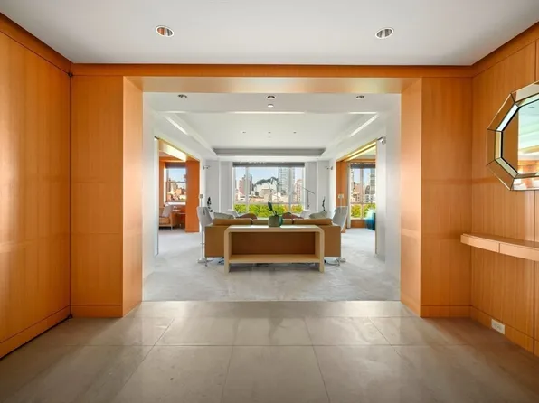 2 Commonwealth Ave #15BC, Boston, MA 02116